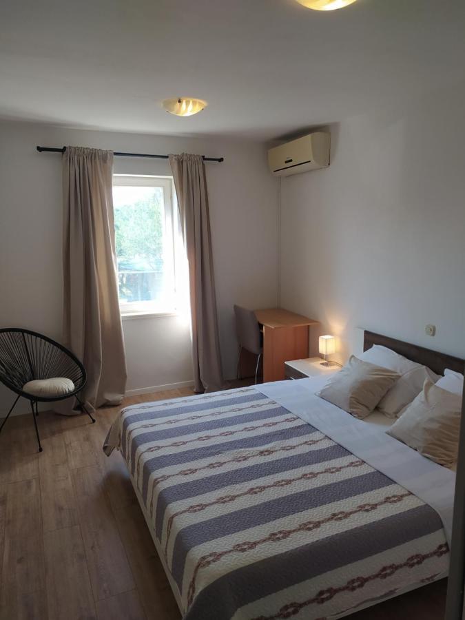 Apartment & Rooms Poppy Rose Zadar Ngoại thất bức ảnh