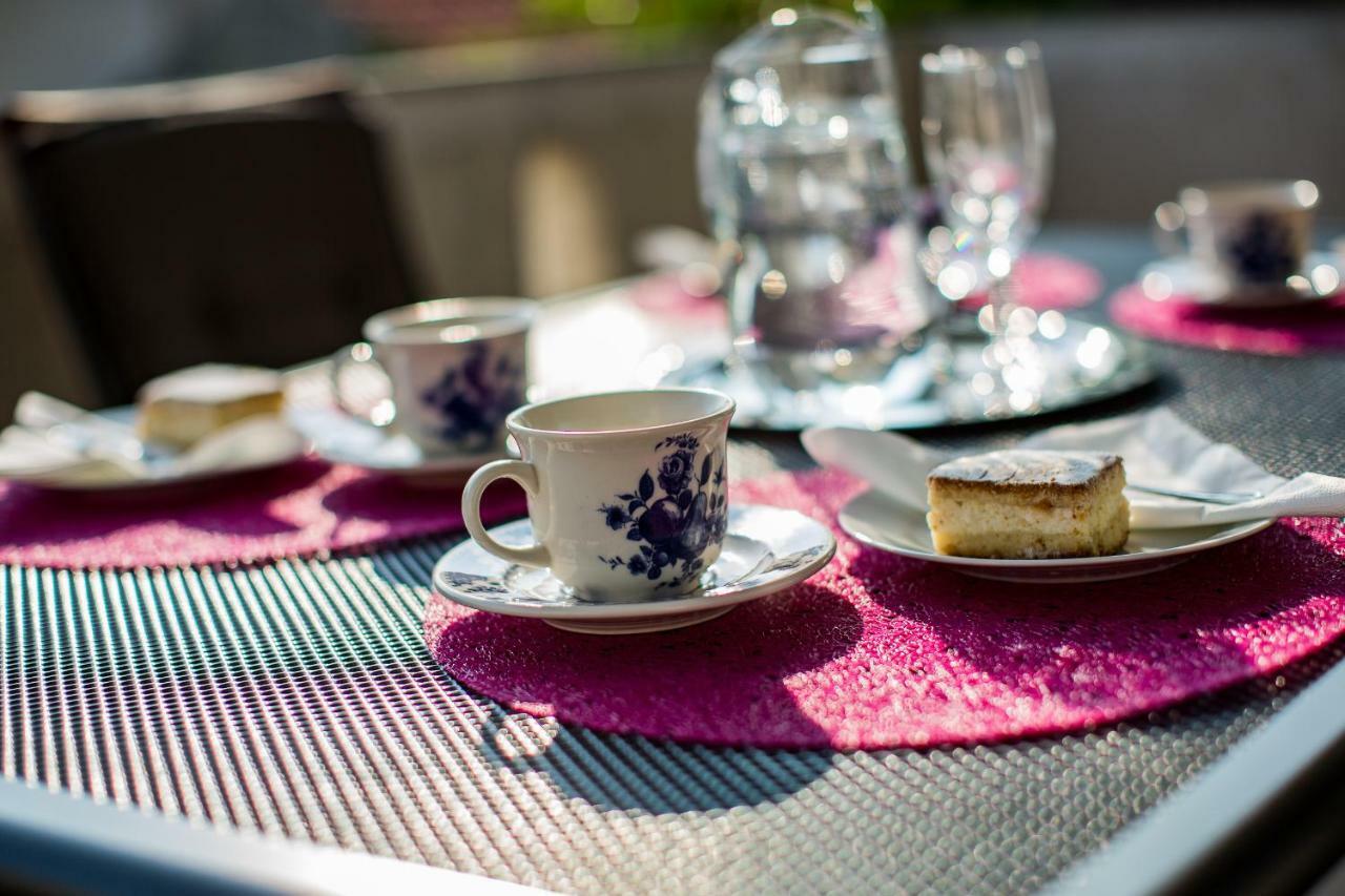 Apartment & Rooms Poppy Rose Zadar Ngoại thất bức ảnh
