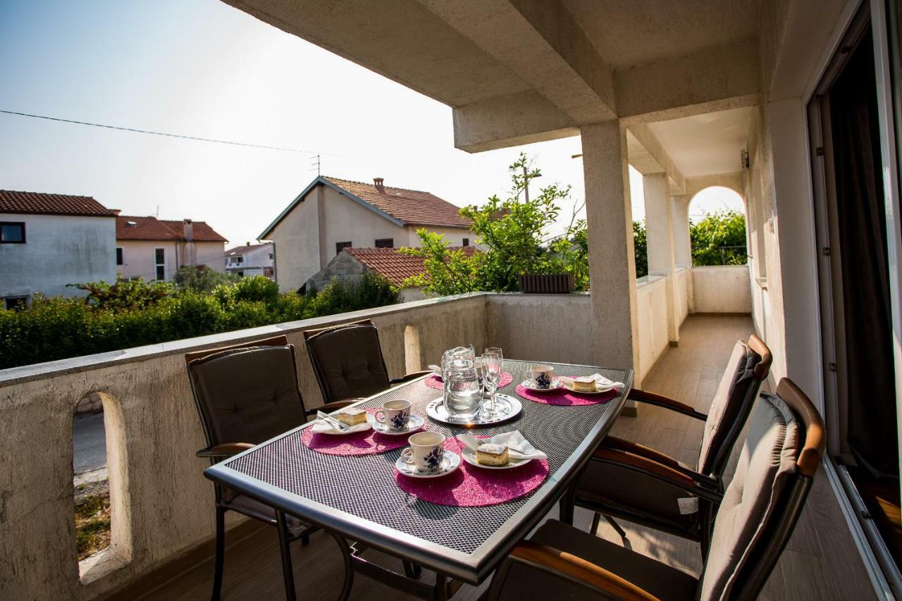Apartment & Rooms Poppy Rose Zadar Ngoại thất bức ảnh